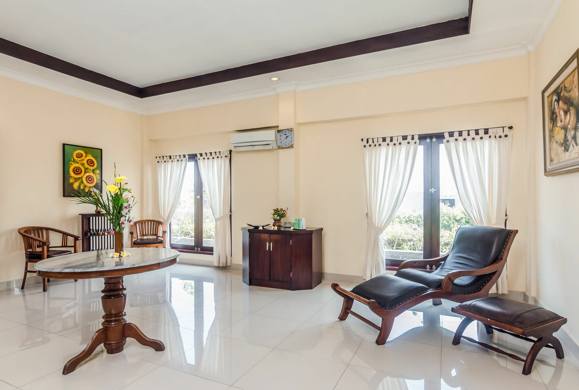 Zen Rooms Legian Melasti Kuta Lombok Exteriör bild