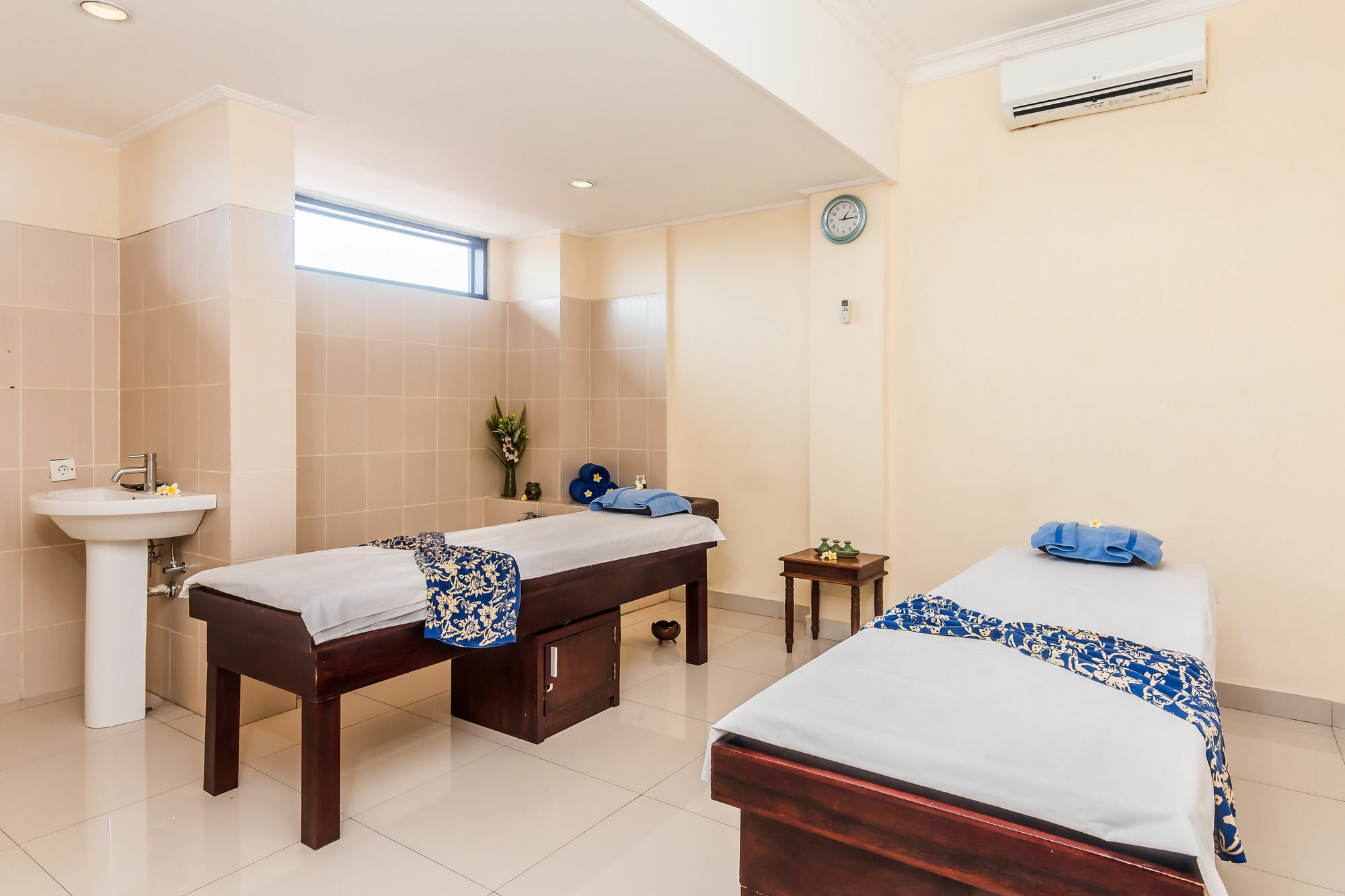 Zen Rooms Legian Melasti Kuta Lombok Exteriör bild