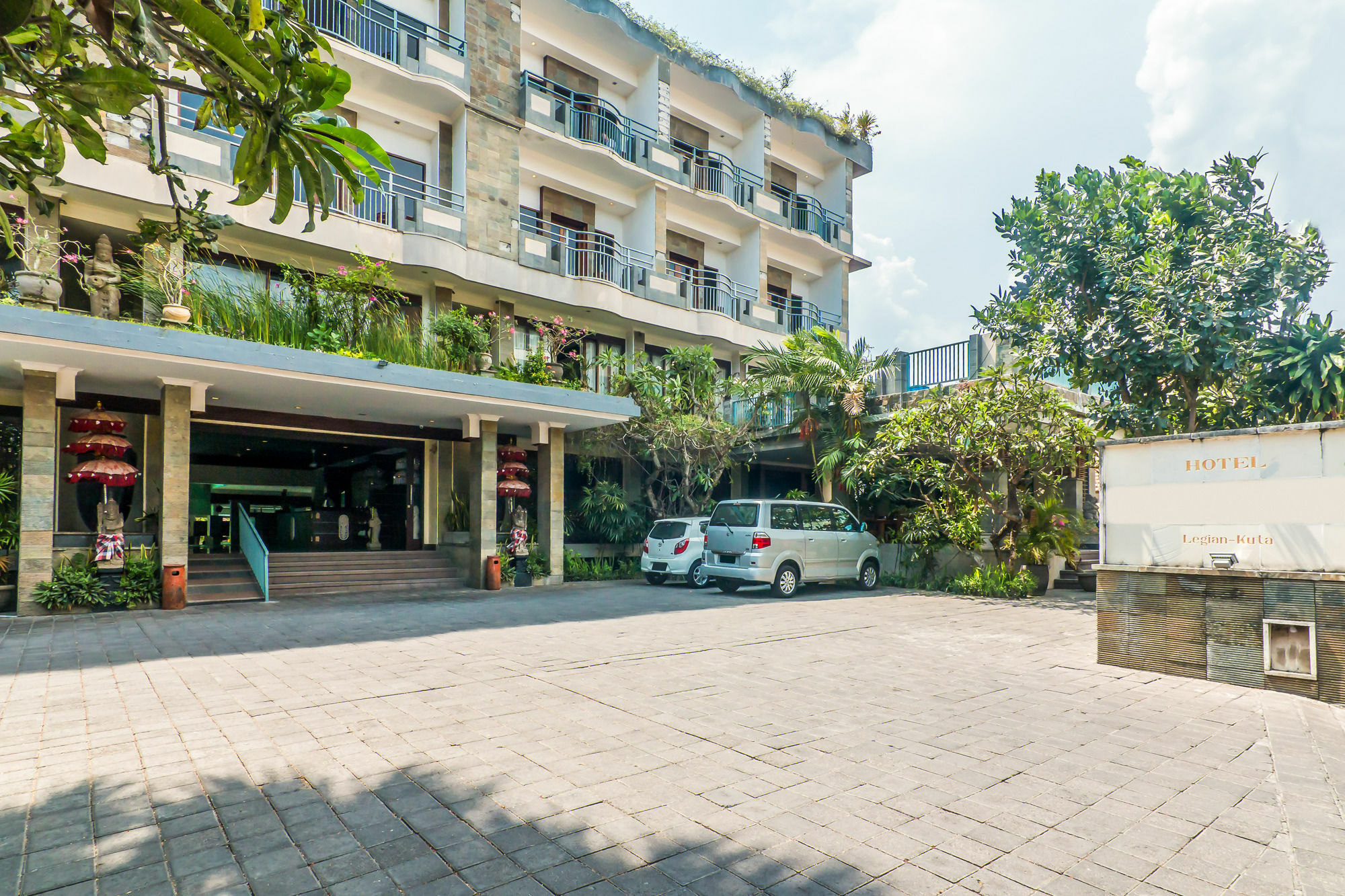 Zen Rooms Legian Melasti Kuta Lombok Exteriör bild